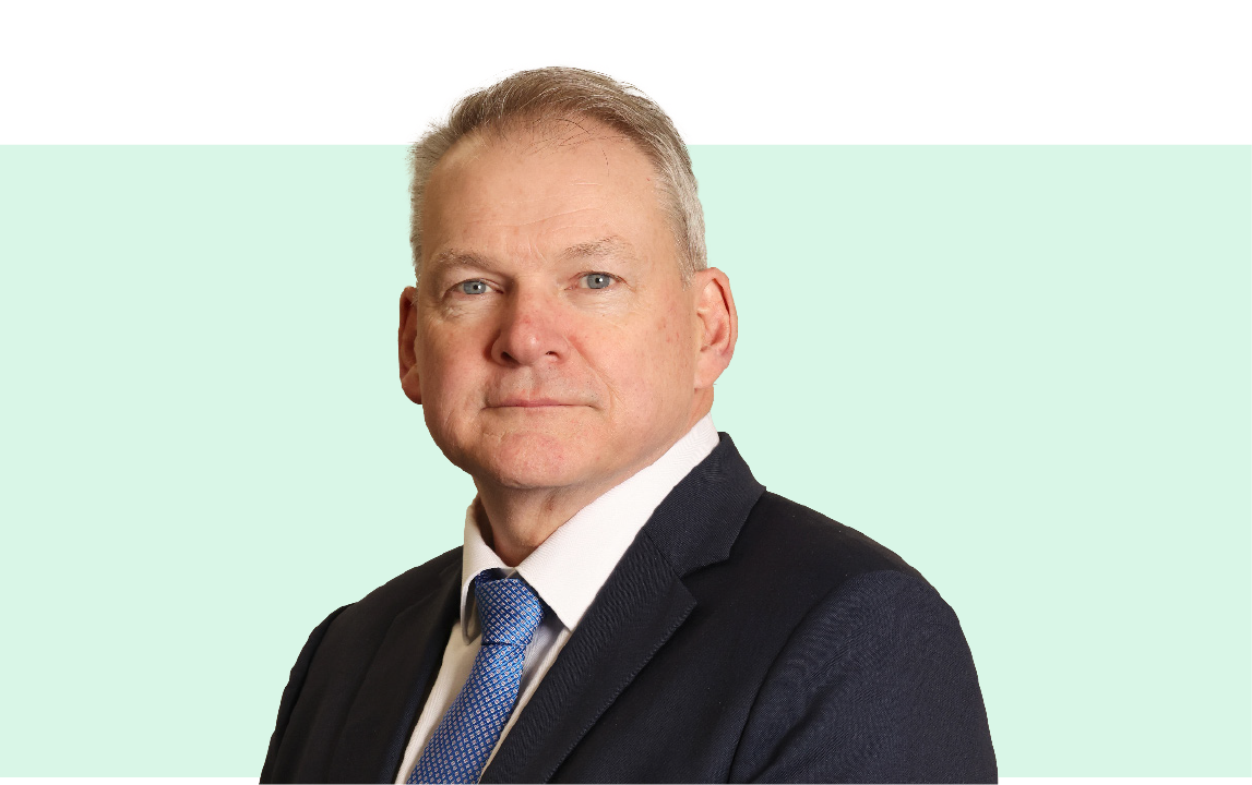 Niall Gleeson, Comhalta Coiste